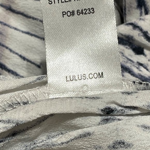 NWT Lulu’s women’s sIze XS purple print belted cropped jumpsuit - Picture 9 of 10